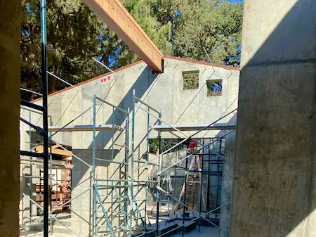 Concrete House for a Residential Home in Beverly Hills, CA 